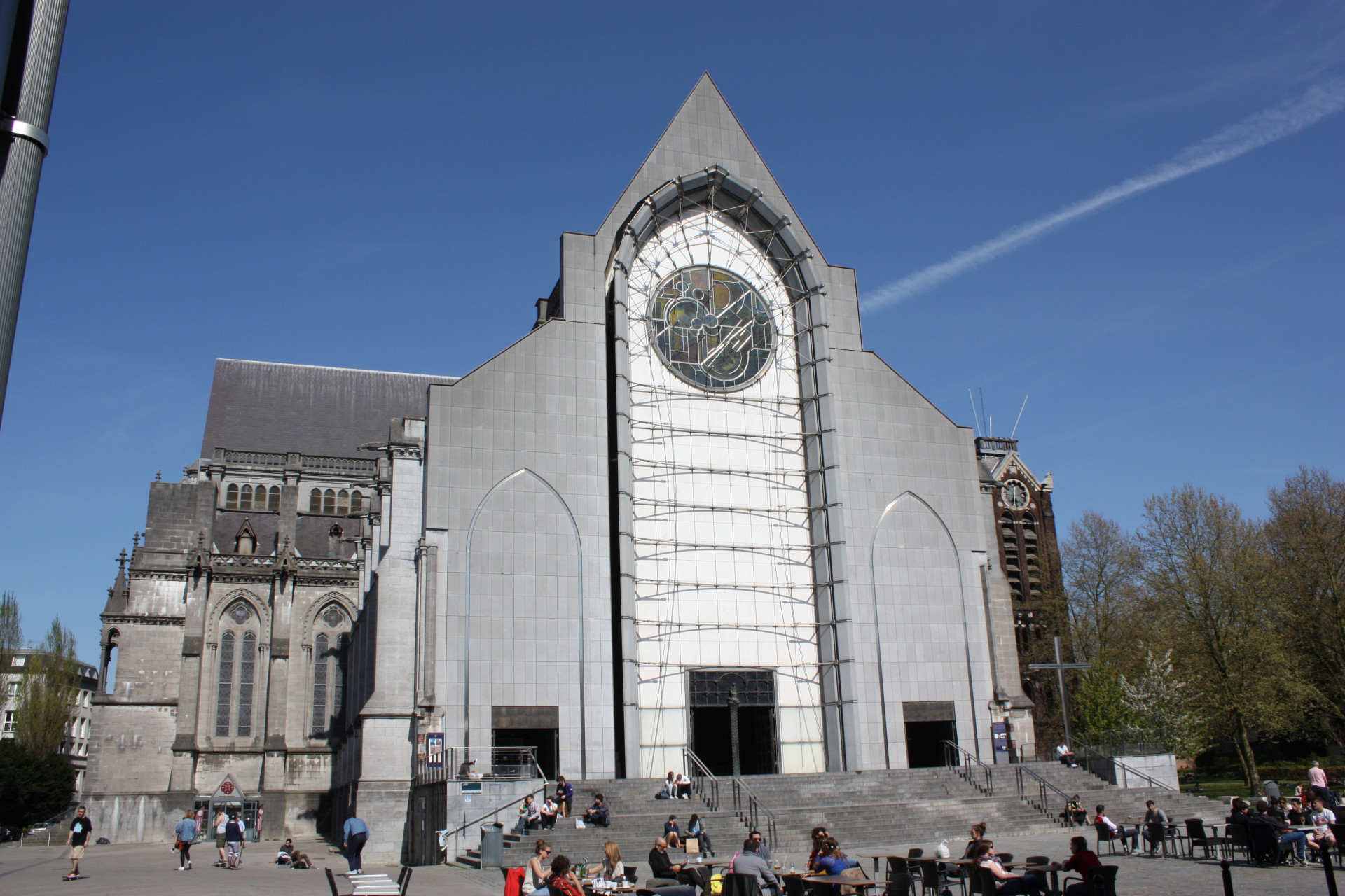 Cathédrale Notre-Dame de la Treille, Lille, façade