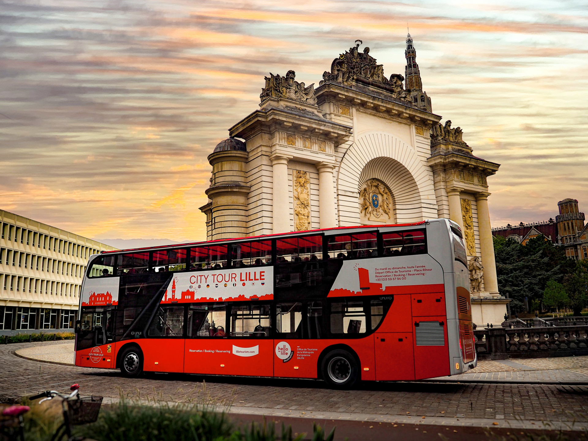 bus-imperial-817359