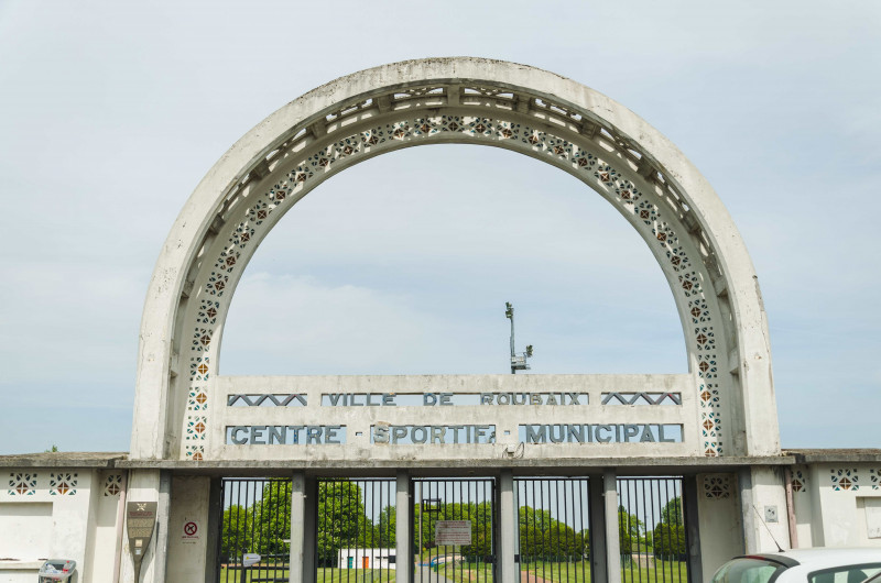 L'arche d'entrée du parc des sports de Roubaix, tourisme